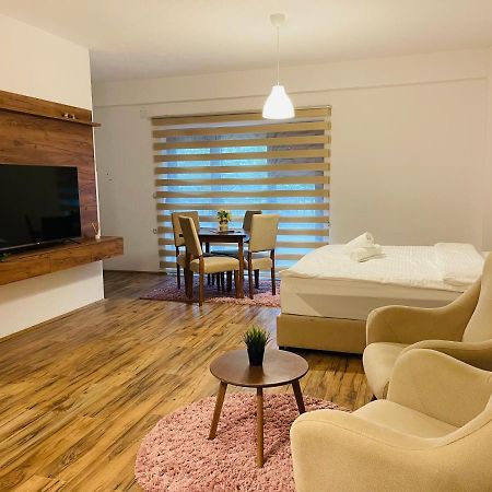 Fuk-Tak Apartmani&Restoran Dojran Dış mekan fotoğraf